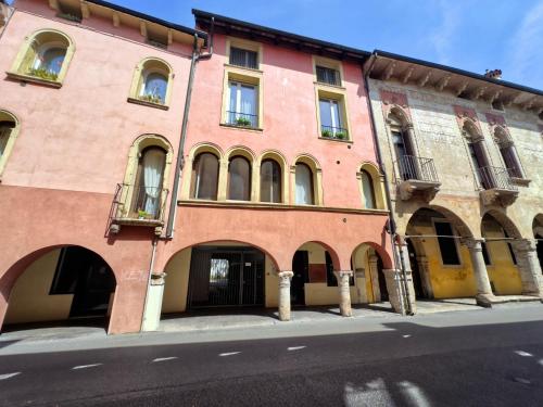 Зовнішній вигляд готелю, Private Terrace Cozy Flat near Vicenza Center in Віченца