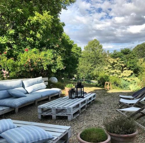 Garden, COUNTRYSIDE NORMANDIE Superbe propriete et sa maison d amis 1h de Paris in Saint-Pierre-de-Bailleul
