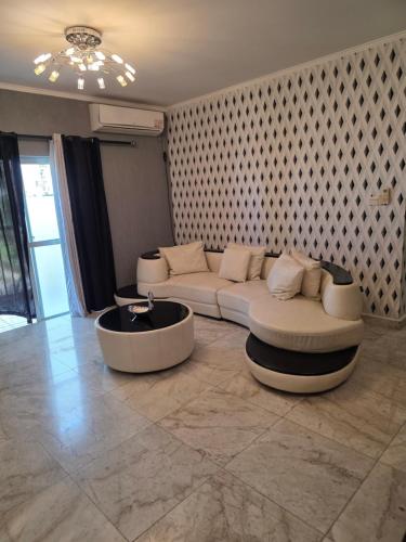 N24 Confy apartment - image 2