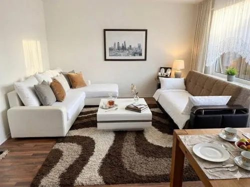 Ferienwohnung warm & Komfortabel, Ruhige Lage zentral gelegen in Bietigheim-Bissingen, Deutschland