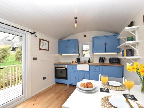 Iekārtas, 1 Bed in Knighton oc-51898 in Bettws-y-crwyn