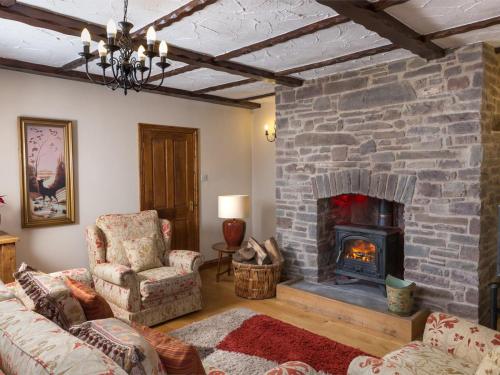 Seadmed, 3 Bed in Brecon oc-bn037 in Libanus