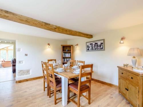 Iekārtas, 3 Bed in Wrexham oc-83938 in Coedpoeth
