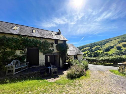 Iekārtas, 1 Bed in Crickhowell oc-bn079 in Llangynidr