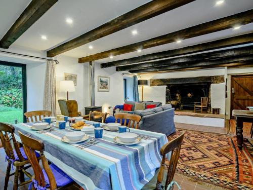 Iekārtas, 3 Bed in Abergavenny oc-93362 in Lanveino