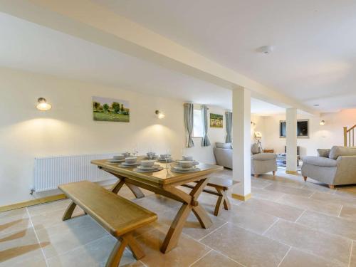 Iekārtas, 4 Bed in Llandrindod Wells oc-86118 in Llanbadarn Fynydd