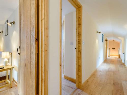 Iekārtas, 4 Bed in Llandrindod Wells oc-86118 in Llanbadarn Fynydd
