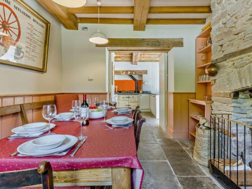 Iekārtas, 4 Bed in Hay-on-wye oc-bn116 in Cusop