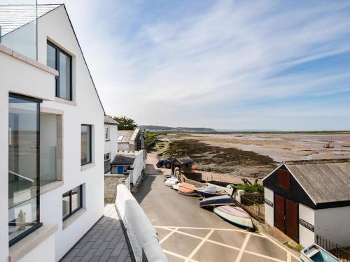 4 Bed in Bideford oc-56012