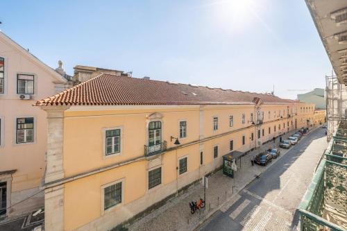 ALTIDO New and Trendy 2-bed flat with seaview in Lapa - image 11