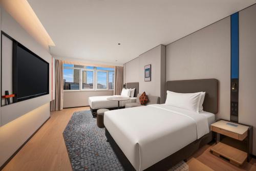 room detail thumbnail 1