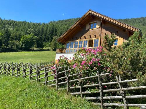 Almurlaub im Grünen – khách sạn tại Sankt Oswald