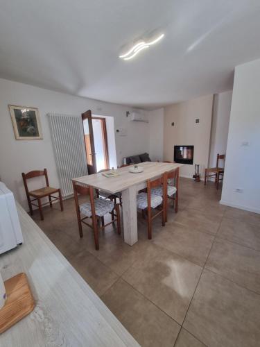 Casa del pozzo in Vercana