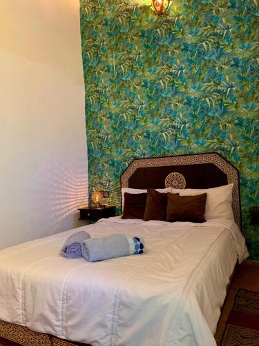 room detail thumbnail 2