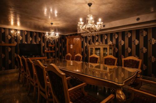 尊貴加爾尼總統酒店及spa中心 (Premier Prezident Garni Hotel and Spa) in 斯雷姆斯基卡爾洛夫奇