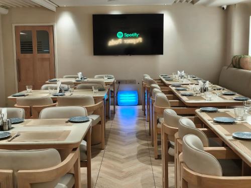 Hotel Tushar Elegant photo 3