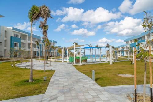 Lagoon view 3 bedroom with garden in fouka bay CL6-TW2-AG in Zawiyat Ailat Nuh