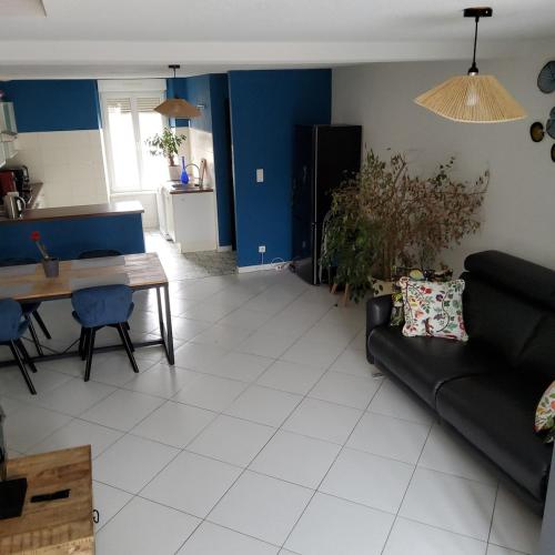 Gîte du Héron- Grand appartement de 115 m2 (Gite du Heron- Grand appartement de 115 m2) in Sermamagny