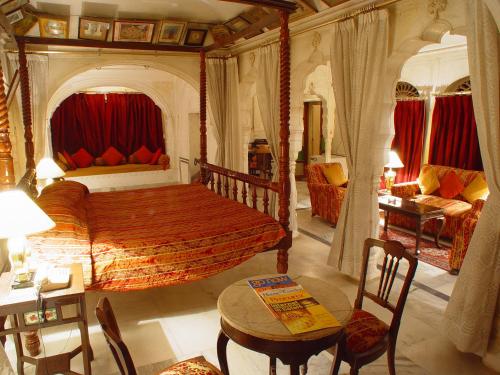 Castle Mandawa Hotel