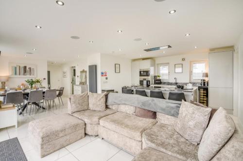 Iekārtas, 4 Bed in Abernethy oc-f34739 in Aberardžija