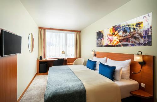 room detail thumbnail 0