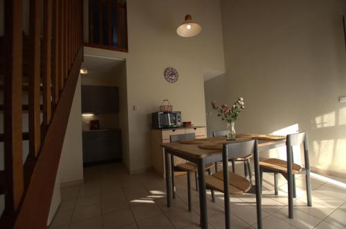 virtuve, Orient Village in Geraudot (Alsace)