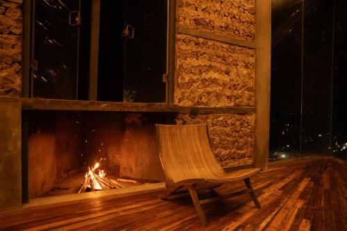 The Ledge by Bloobuck - Romantic Jacuzzi Villa near Vagamon, Pīrmed (photo 6)