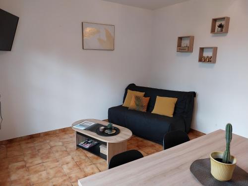 Maison chaleureuse avec terrasse et vue baie gîte à louer Avranches