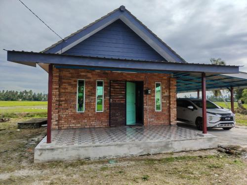 Exterior view, Seri Homestay in Penaga
