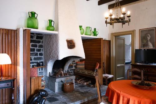 Como lake - Villa Ruscone with wedding location in Lasnigo