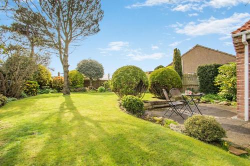Facilities, 2 Bed in Whitby oc-w104 in Sneaton