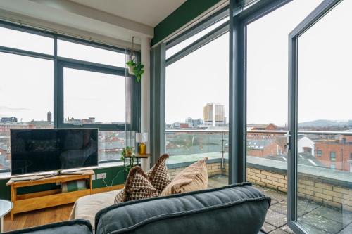 บริการและสิ่งอำนวยความสะดวก, Stunning Central Penthouse - Views Parking Gym - Pass the Keys in แซนดี โรว์ แอเรีย