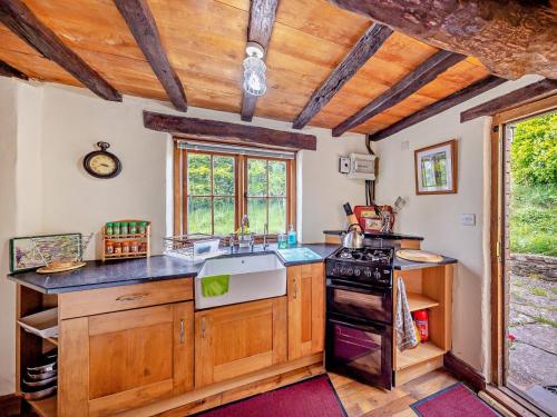 Iekārtas, 2 Bed in Craven Arms oc-95107 in Bettws-y-crwyn
