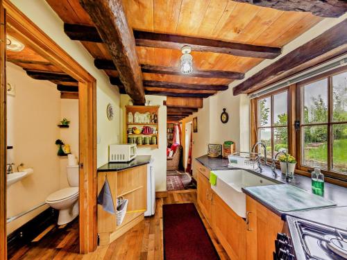 Iekārtas, 2 Bed in Craven Arms oc-95107 in Bettws-y-crwyn