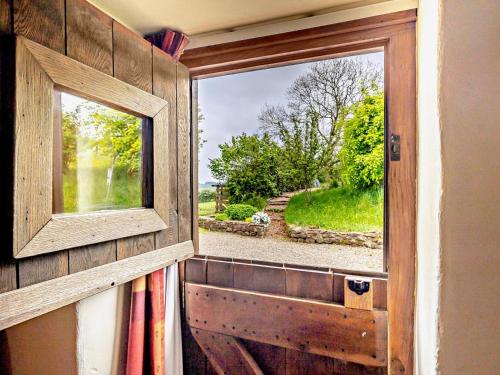 Iekārtas, 2 Bed in Craven Arms oc-95107 in Bettws-y-crwyn