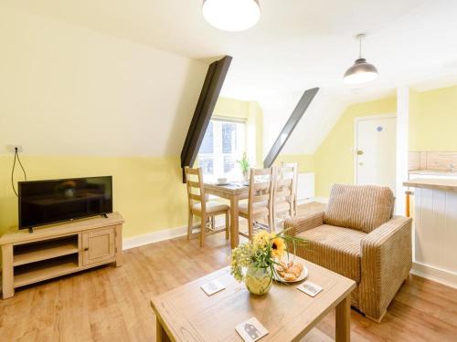Iekārtas, 2 Bed in Bideford oc-80350 in Northema
