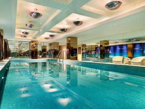 Oprema, Hangzhou Sofitel Westlake Hotel in West Lake District - West Lake Scenic Area