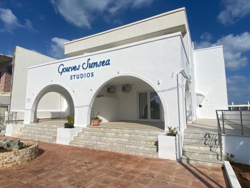 SunSea Studios close to the beach 2