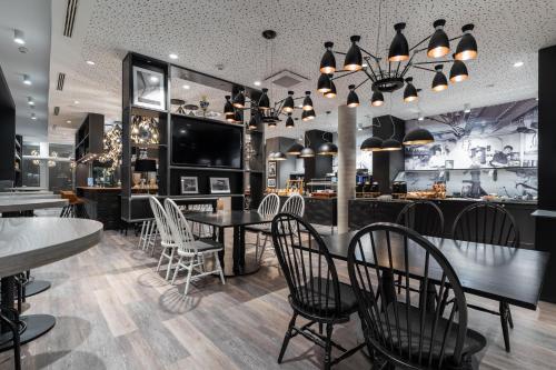 餐廳, HARBR Hotel Ludwigsburg, a member of Radisson Individuals in 路德維希堡