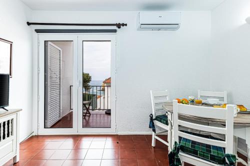 Azure Carvoeiro - image 3