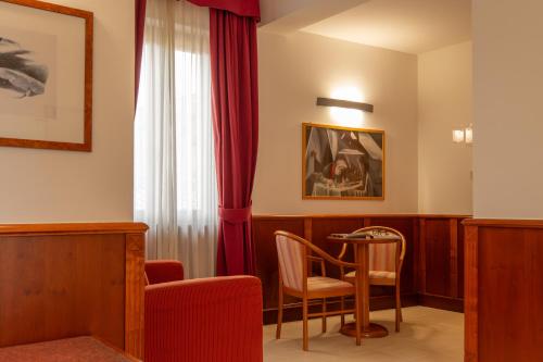 Hotel Duomo - image 35