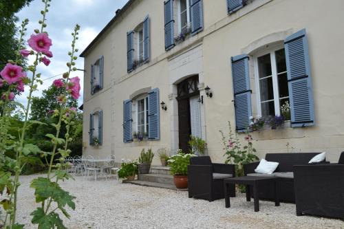 Le Manoir chambre d'hôte Reyrevignes