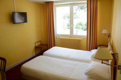 Logis Le Petit Trianon - image 3