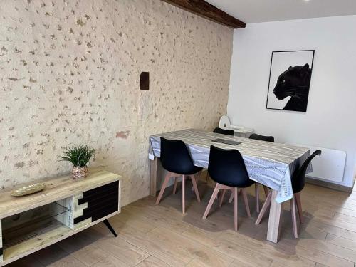 La p'tite maison in Saint-Calez-en-Saosnois