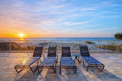 Reef Club 504 - Clearwater Beach, FL