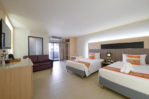 room detail thumbnail 0