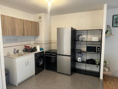 Cozy bright apartment in 盧瓦爾河畔圖瓦雷