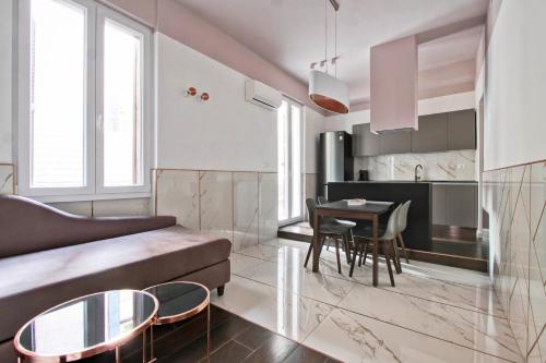Fine Apartment with Terrace