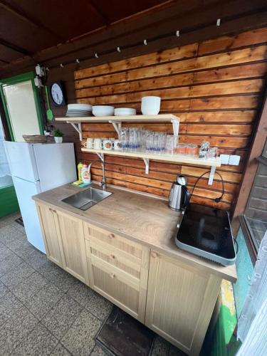 Chata Pod Bílým kamenem (Chata Pod Bilym kamenem) in Doksy