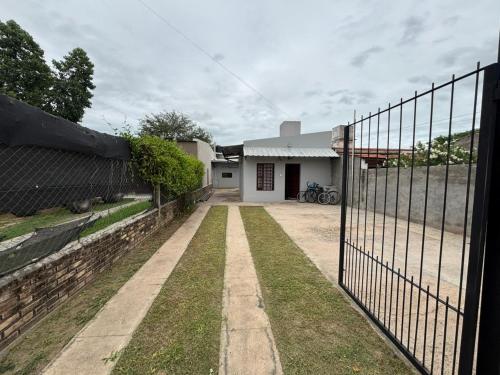 Είσοδος, Tu casa en Ruta 34 - Wifi - Cochera -5 personas in Σαντάγιο Ντελ Εστέρο